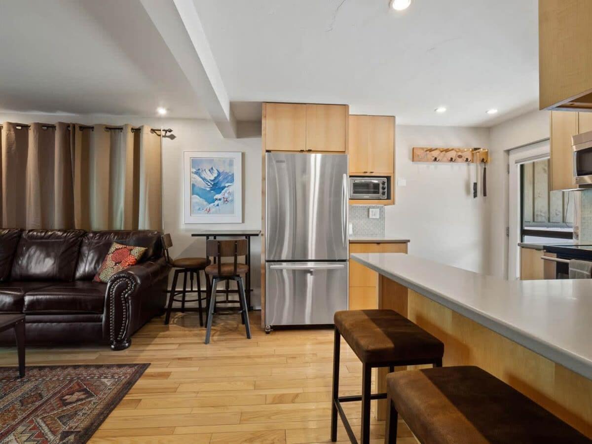 Relaxing 2 Bedroom Steps From Vail Resort エクステリア 写真